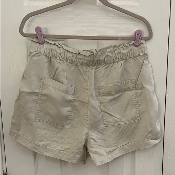 Loft Tan Drawstring Shorts - Picture 4 of 4